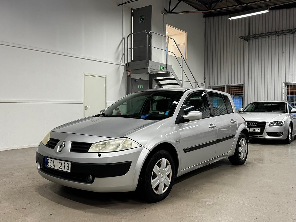 Renault Mégane 5-dörrar 1.6 113hk 2005/ NYSERVAD