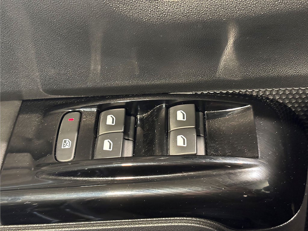 Bild på Citroën C3 Shine 1.2 PT 110hk Aut - CARPLAY,FARTHÅLLARE