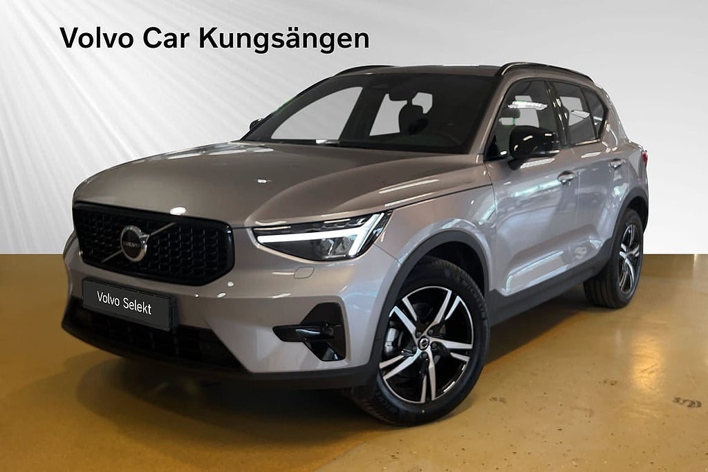 Volvo XC40 B4 FWD Bensin Plus Dark Rattvärme Selekt