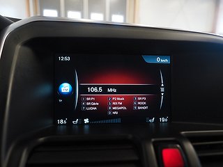 SUV Volvo XC60 17 av 21