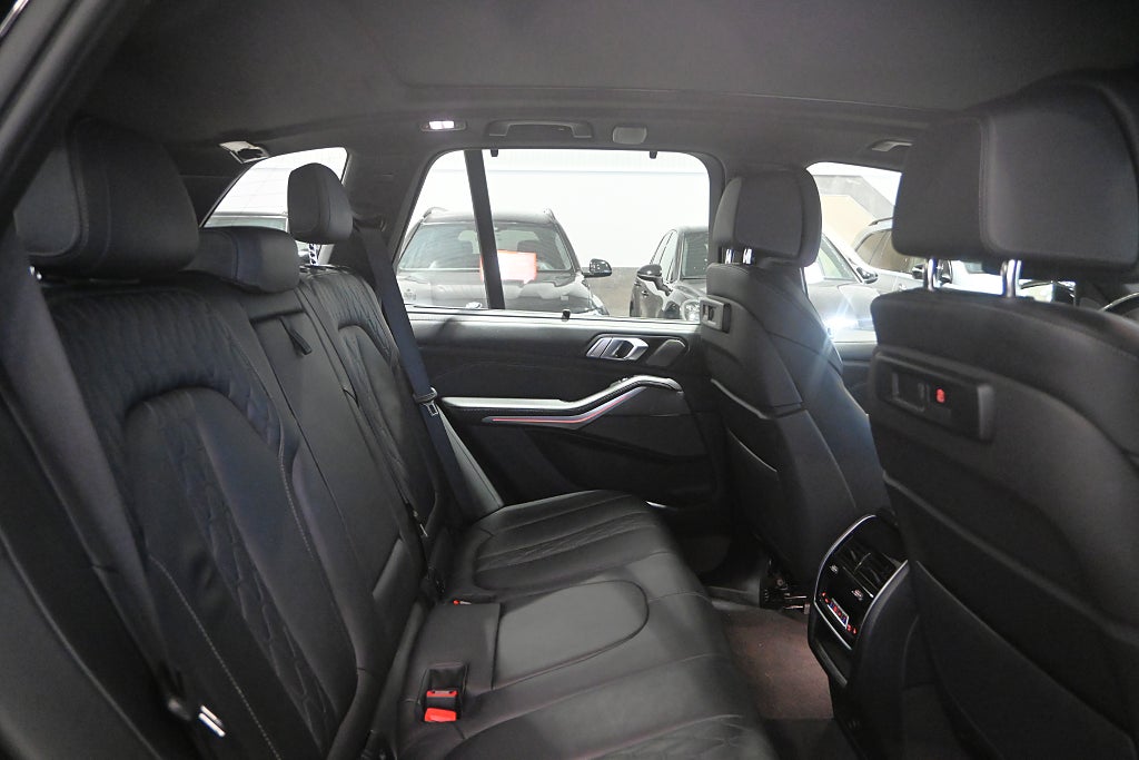 BMW X5 2023 - miniatyr 17