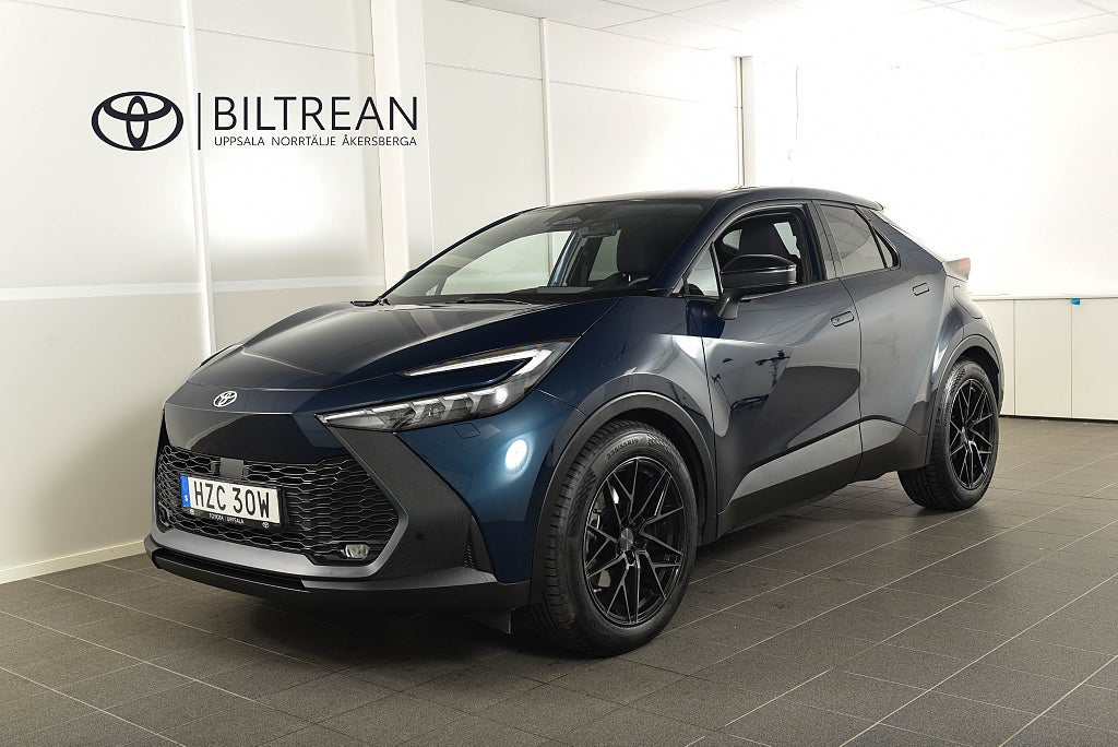 Toyota C-HR PHEV Style Teknikpaket Drag Carplay Backkamera