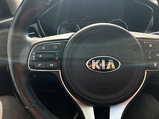 Kia Niro e- 64 kWh Rattvärme/Navi/Adaptiv Fart/SoV-Däck/Kamera – bild 21