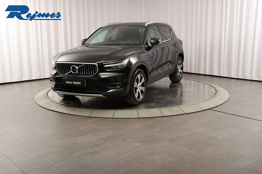 Volvo XC40 T2 FWD Inscription/Skinn/BLIS/Navi/B-kam/Bränslevärme