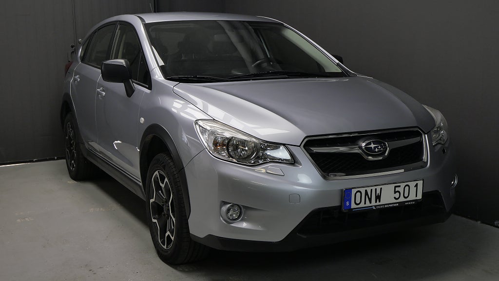 Subaru XV 2.0 4WD Drag Motorvärmare Nybesiktad PDC Bluetooth