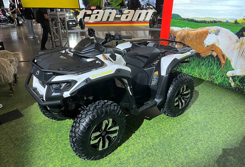 Can-Am Outlander Electric 
