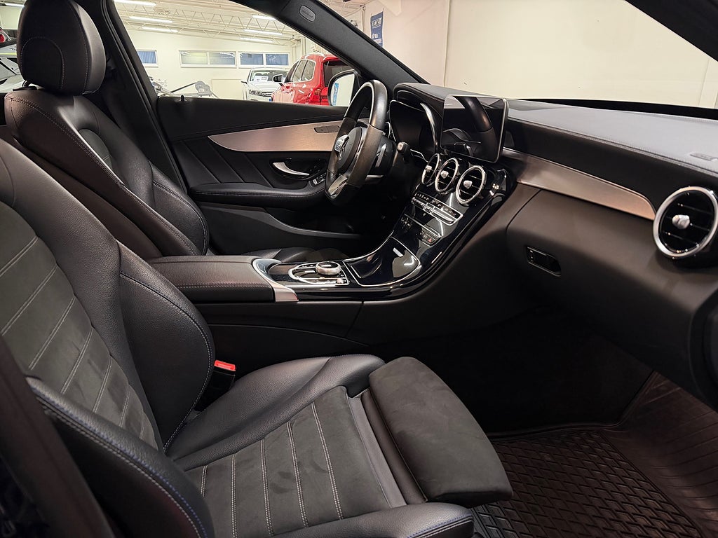 Mercedes-Benz C 2021 - miniatyr 13