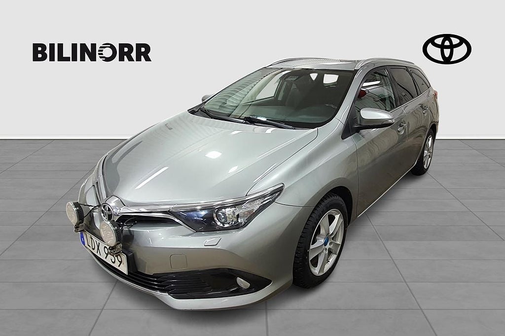 Toyota Auris 1,2T TOURING SPORTS DRAG V-HJUL