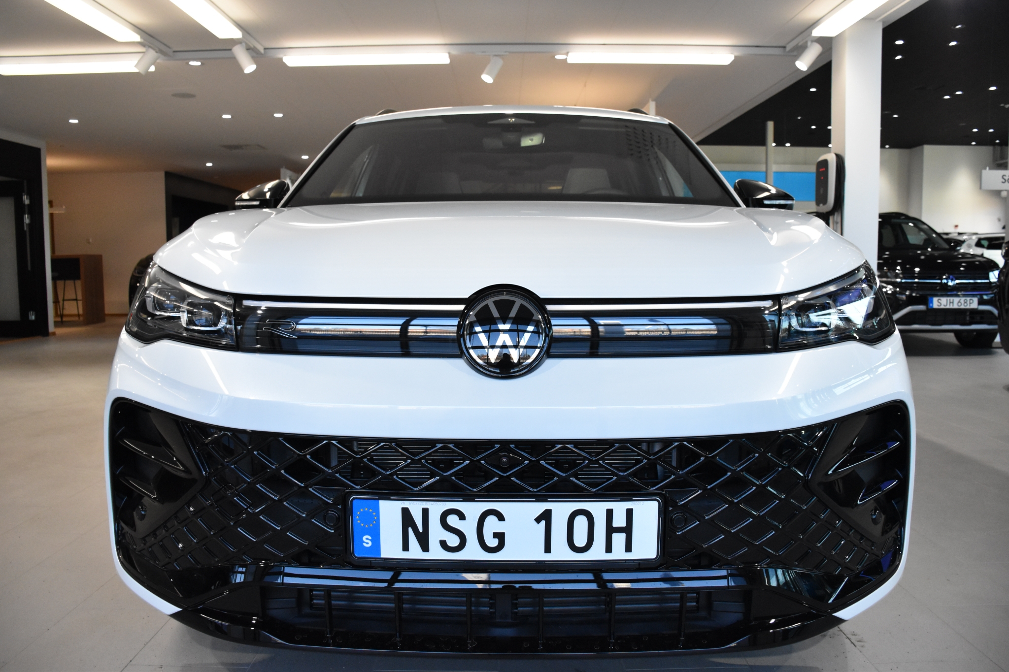 Volkswagen Tiguan 2.0 TDI R-Line Edition 2026, photo 3/62