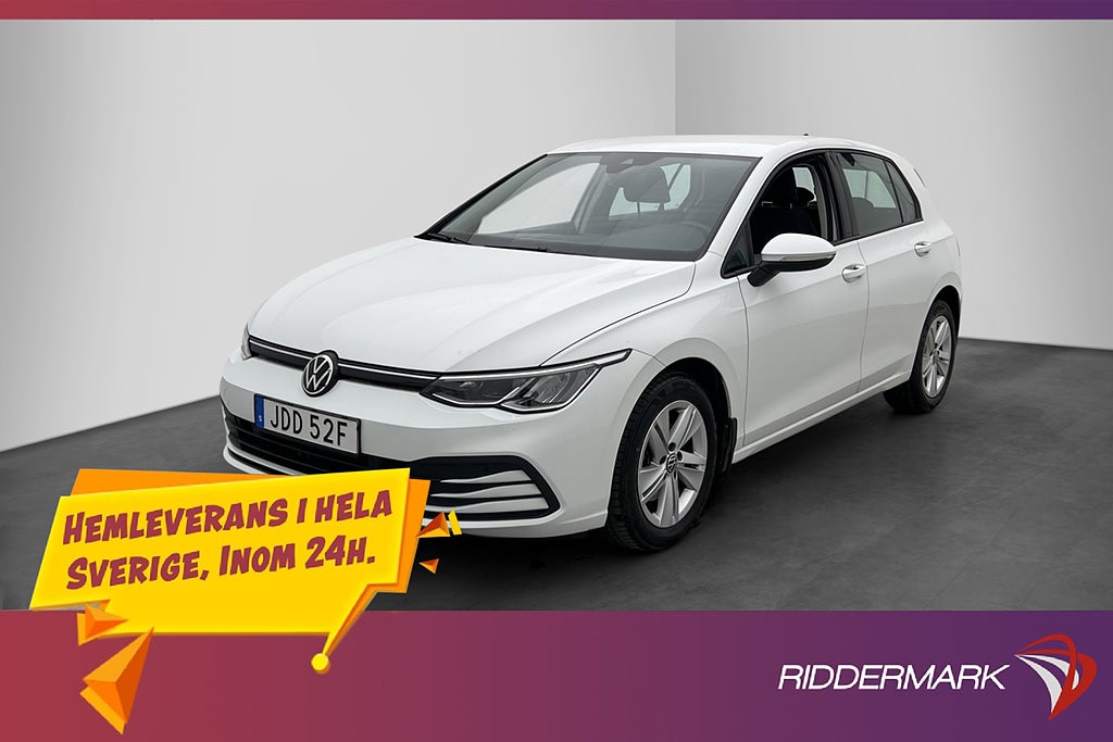 Volkswagen Golf TSI 110hk Cockpit Sensorer CarPlay Rattvärme