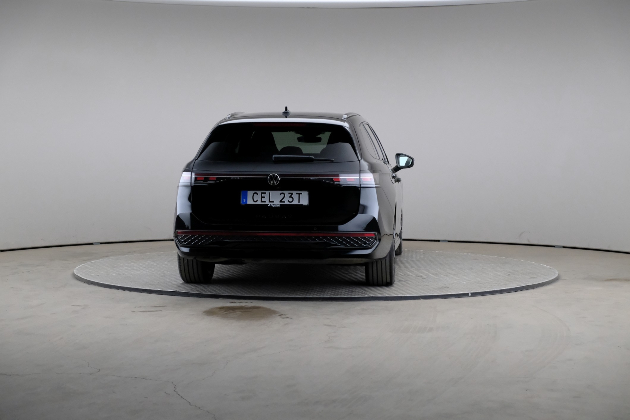 Volkswagen Passat 2024, bild 2/33