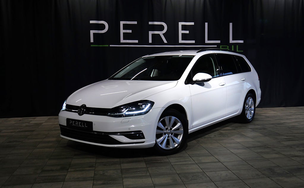 Volkswagen Golf Sportscombi 1.6 TDI DSG /Värmare/Drag/V-hjul