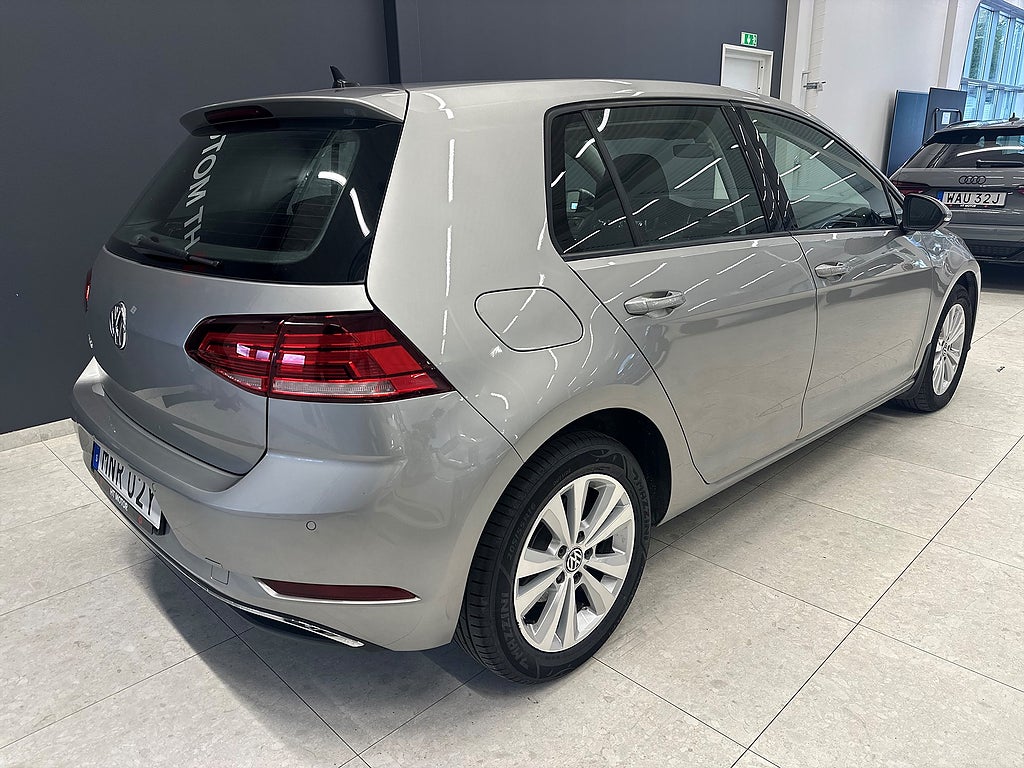 Volkswagen Golf 5-dörrar 1.6 TDI 155HK/PDC/AppleCarplay4.99%