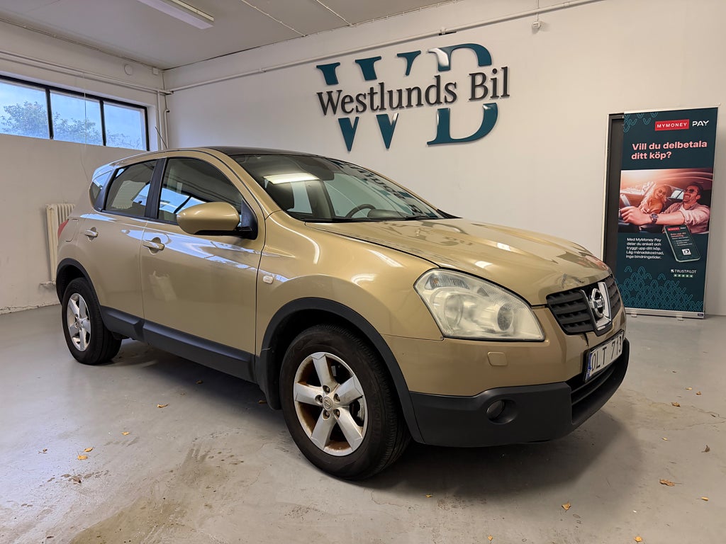 Nissan Qashqai 1.6 | Nybesiktigad | M-Värm | Panorama