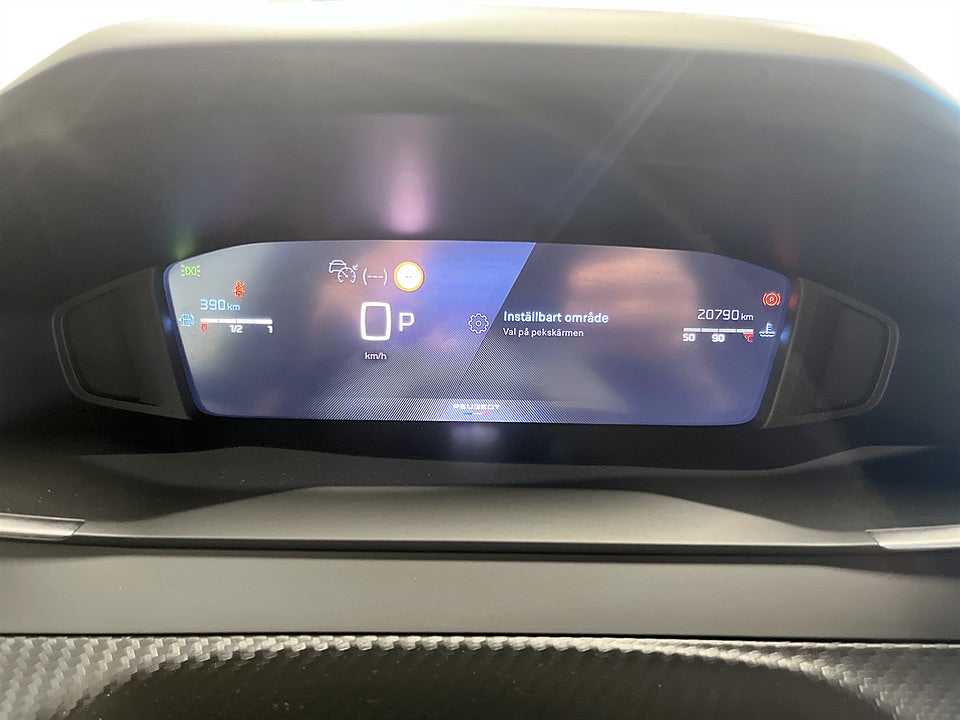 Bild på Peugeot 2008 Allure 1.2 PT 130hk Aut B-KAMERA CARPLAY