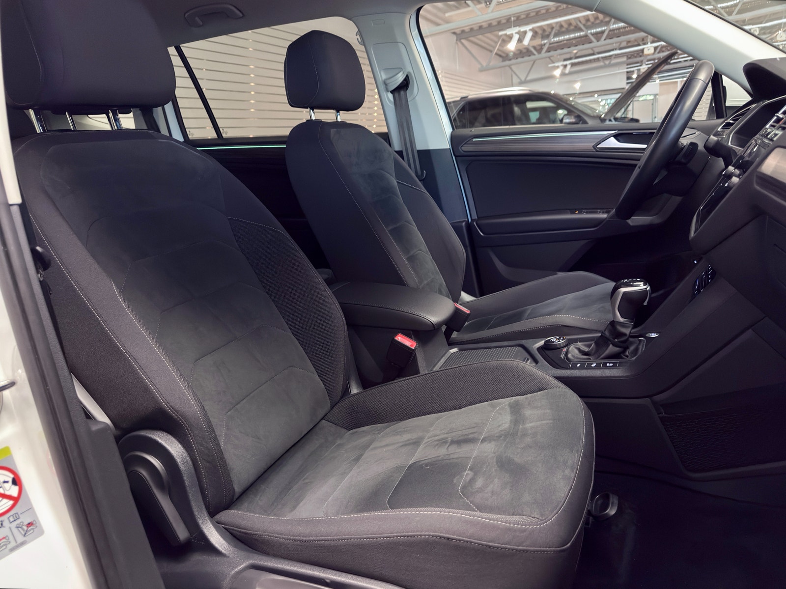 Volkswagen Tiguan Allspace 7-sits 2.0 TDI 200hk 4M |Elegance|Drag|Värmare 2022 - miniatyr 14