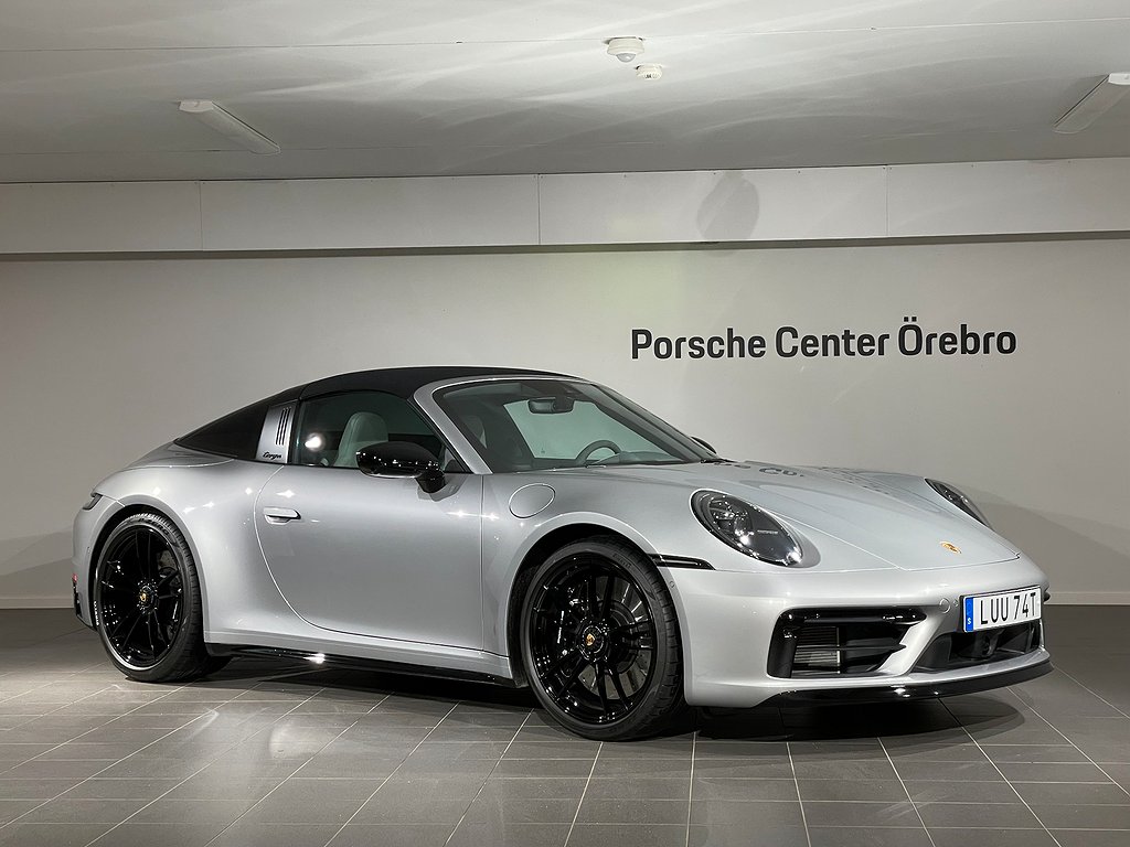 Porsche 911 Targa 4 GTS **Fin spec**