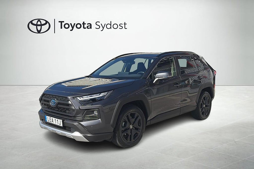 Toyota RAV4 Hybrid AWD-i Adventure, Carplay, Adaptiv fart...