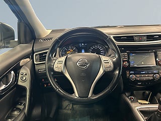 Nissan Qashqai 1.6 dCi DPF 4×4 Drag/Kamera/M-Värmare/LED-ramp/S&V-Däck – bild 9