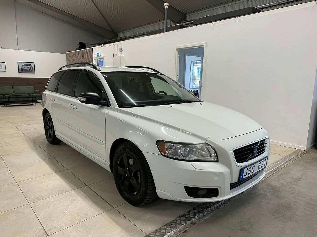 Volvo V50 1.8 Flexifuel Momentum Dragkrok