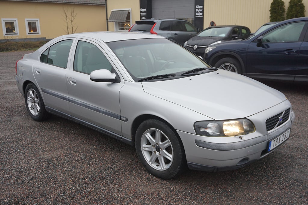 Volvo S60 2.4T Drag m-Värmare Nybes