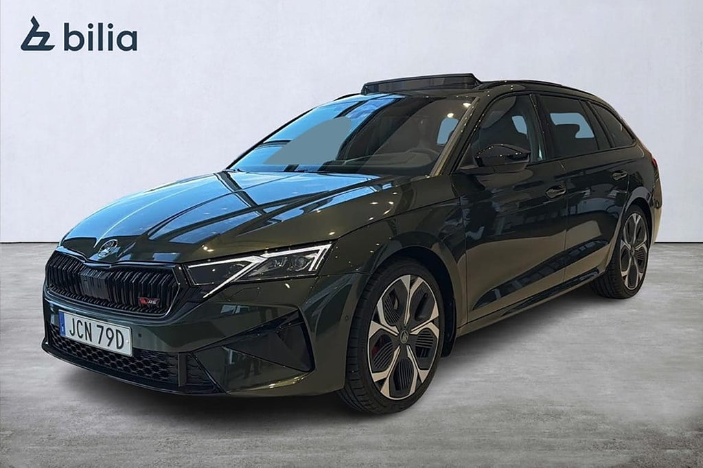 Skoda Octavia Combi RS 2,0TSI Pano/drag 265 HK