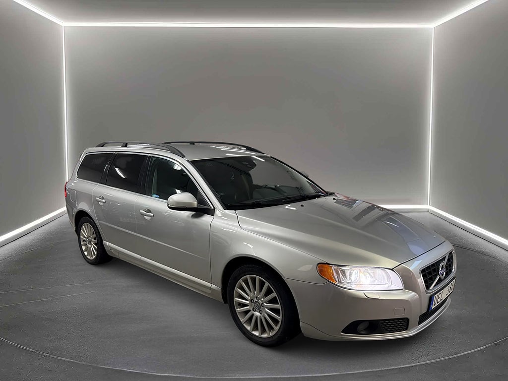 Volvo V70 D4 Momentum 163hk Euro 5/ Dragkrok/ PDC/ Nyservad