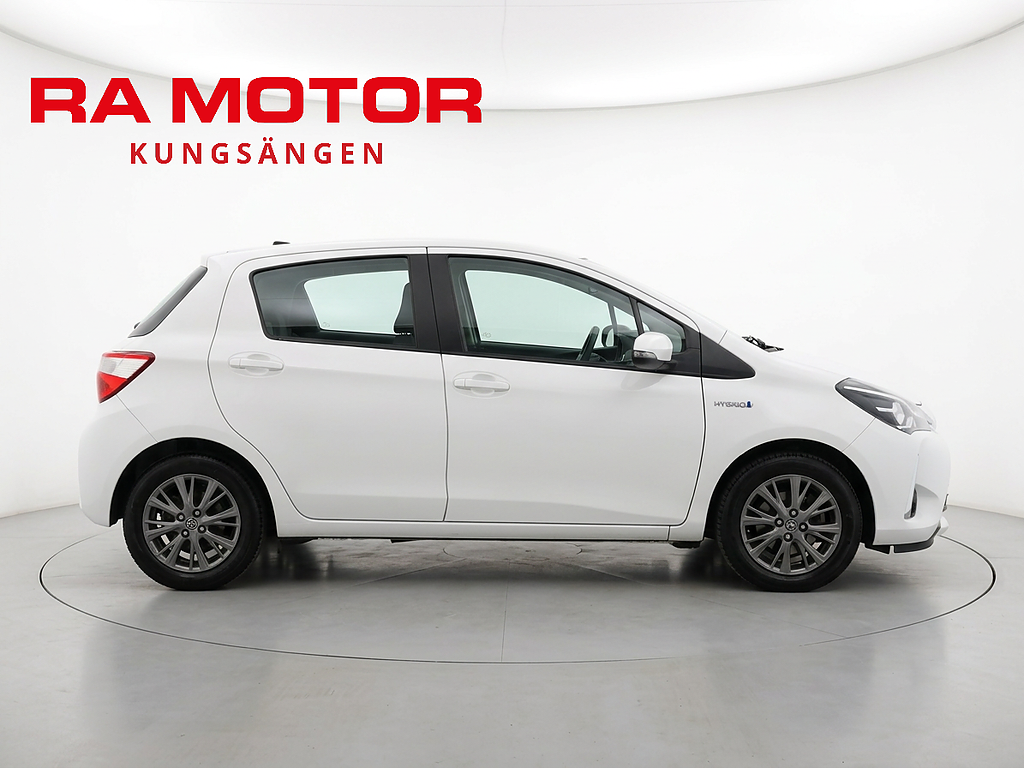 Toyota Yaris Hybrid Active | Kamera | P-sensorer 2018