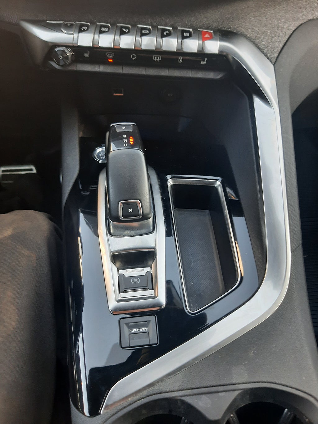 Peugeot 3008 2019 - miniatyr 8
