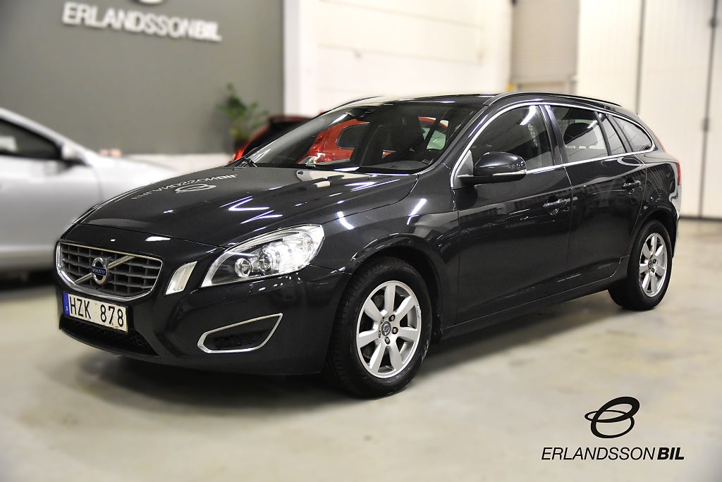 Volvo V60 D4 Momentum KAMPANJRÄNTA 5.95%