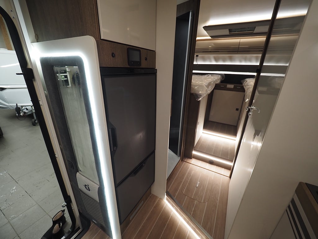 Ci Magis 87 XT Face to Face I AUT I Taksäng I Långbäddar