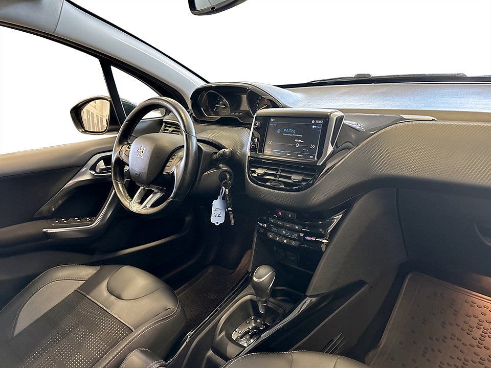 Bild på Peugeot 2008 Allure 1.2 PT 110hk Aut KAMPANJRÄNTA 3,99%