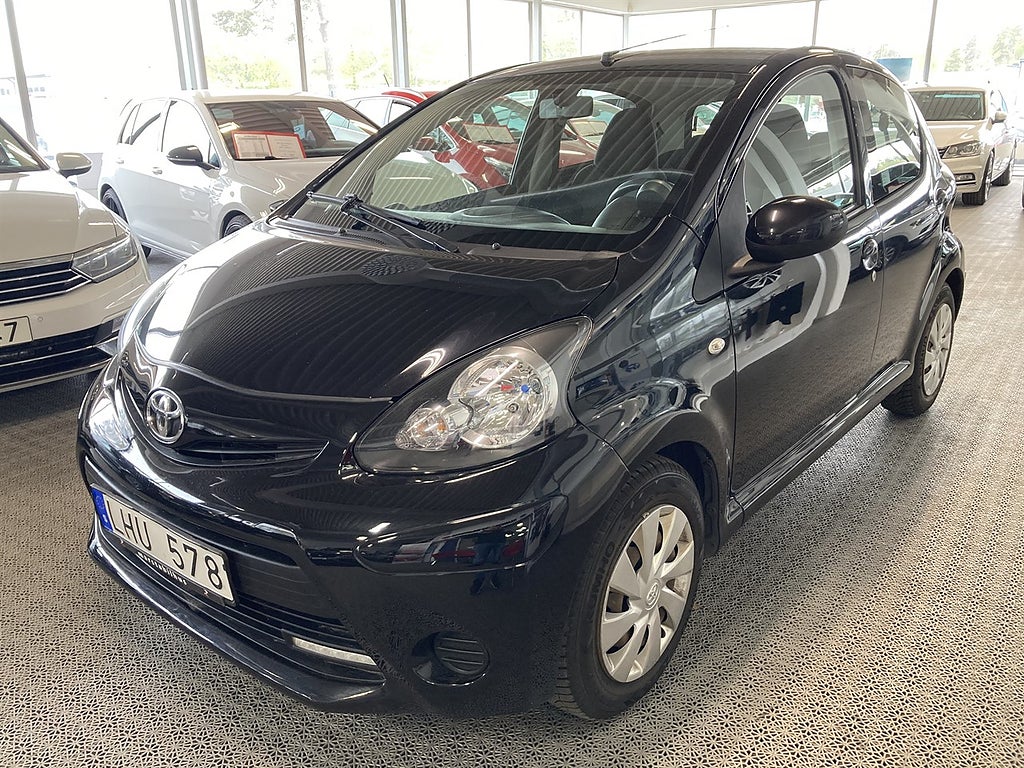 Toyota Aygo 1.0 VVT-i (68hk) Svensksåld Kamkedja