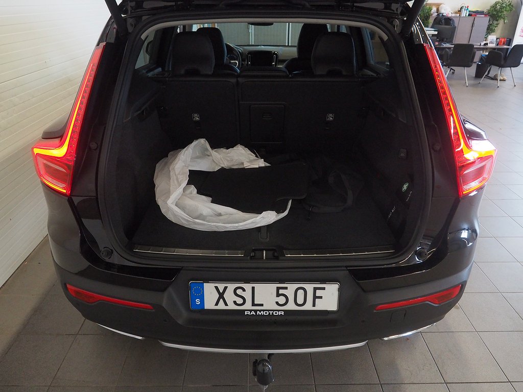 Volvo XC40 D3 150hk AWD Inscription|Drag | D-värm | Navi | 2019