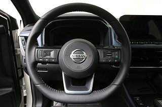 SUV Nissan Qashqai 12 av 25
