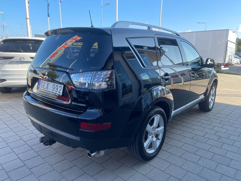 Mitsubishi Outlander 2.4 AWD CVT