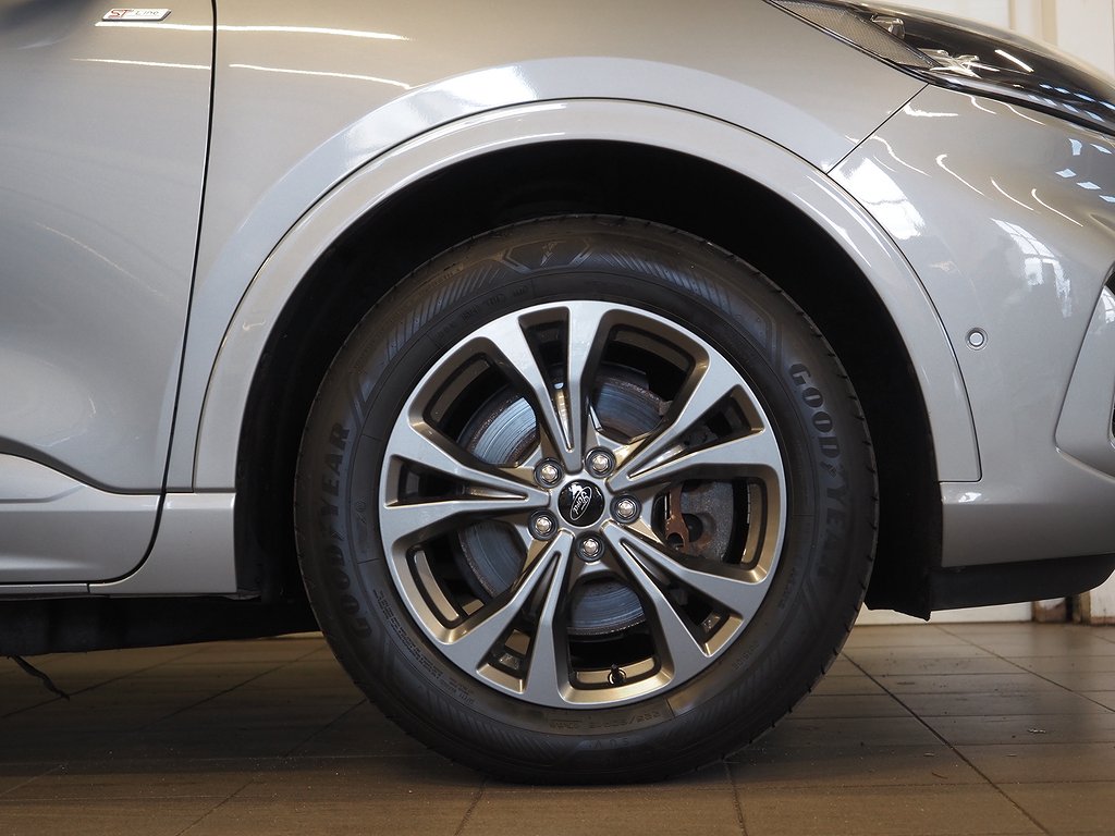 Ford Kuga Plug-In Hybrid E-CVT ST-Line Drag Navi Kamera Moms 2021