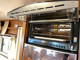 Husbil-integrerad Niesmann ARTO 79 LE 16 av 25