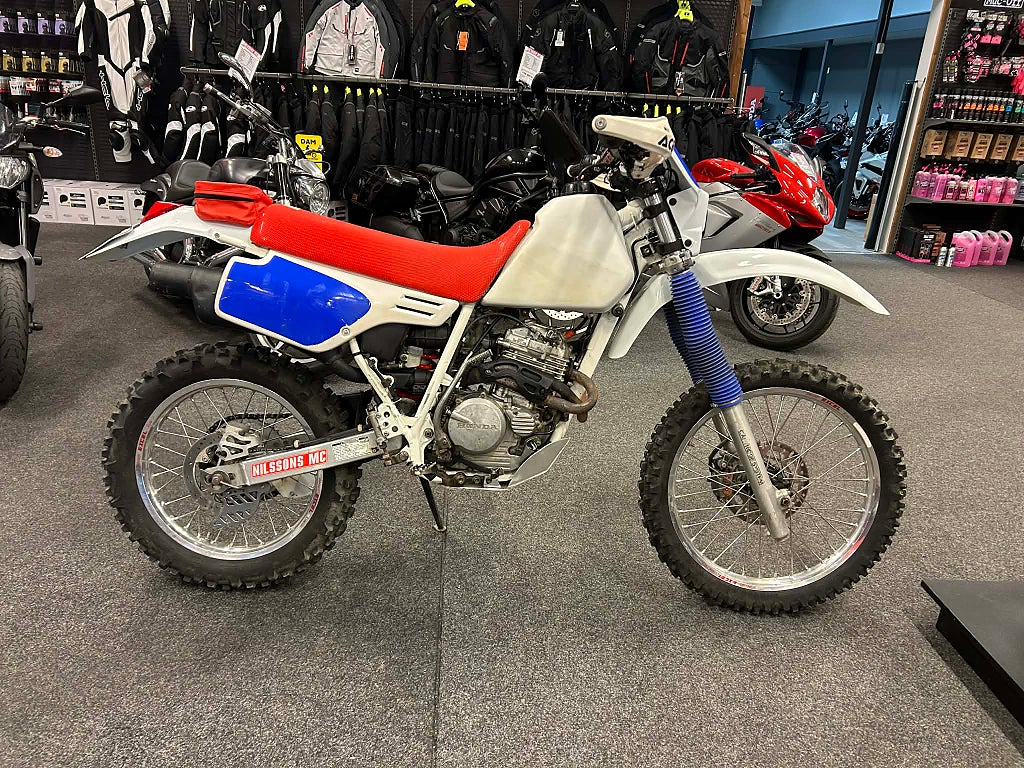 Honda XR250R 