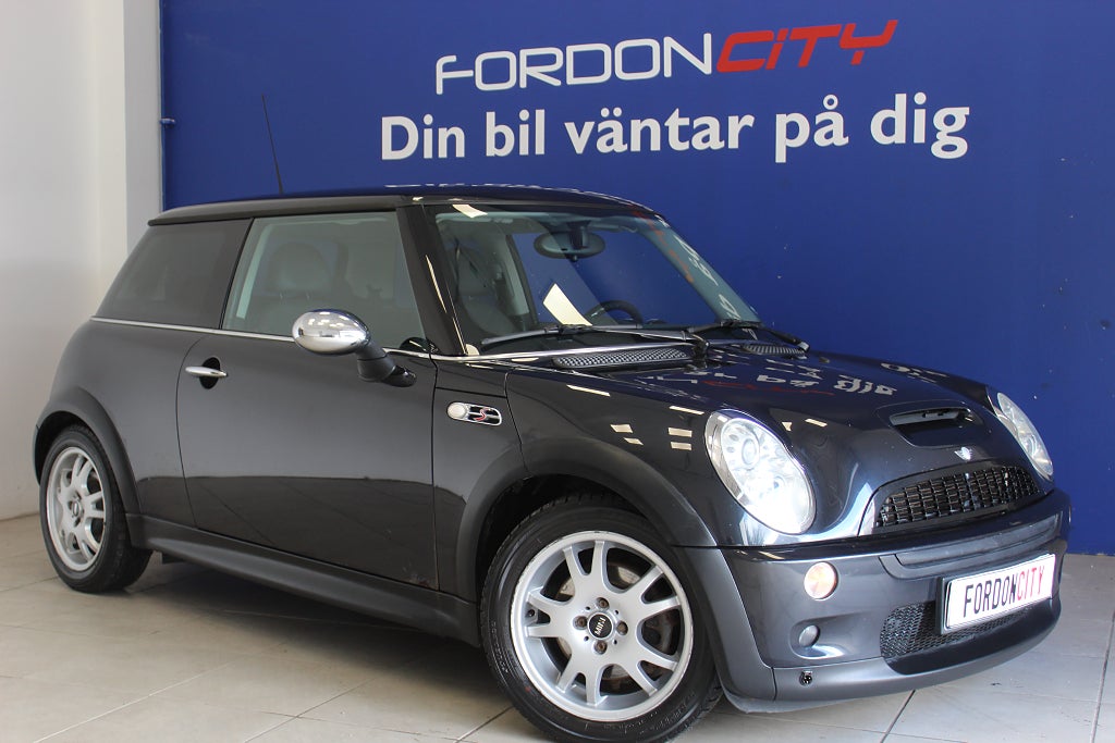 MINI Cooper S 170hk NYBESIKTIGAD 