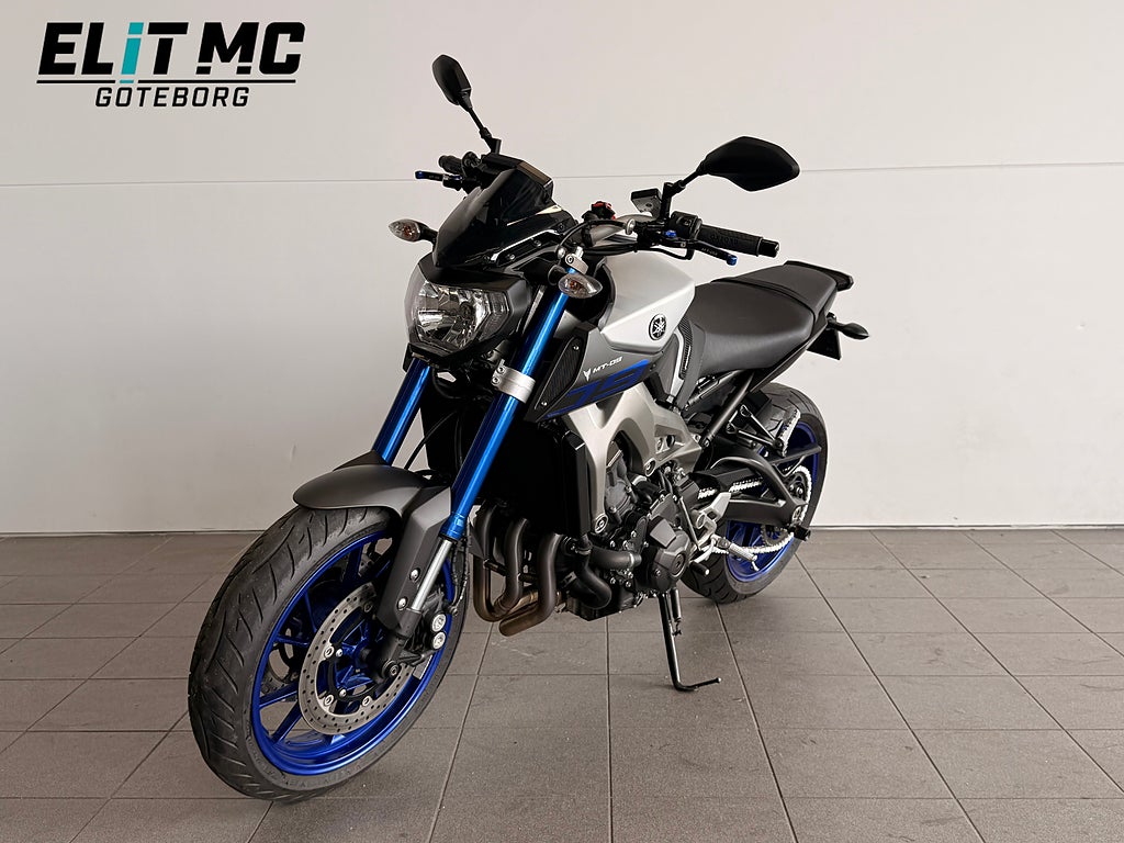 Yamaha MT-09 2015 - miniatyr 17