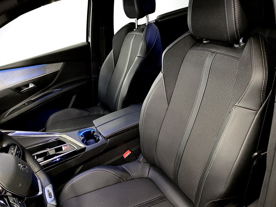 Bild på Peugeot 5008 GT 1.2 PT 130hk Aut - 7-SITS, 360-KAMERA