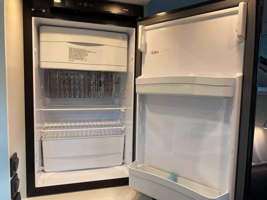 Adria Action 361 LH / Pluspaket / 1579kr/mån / Vi tar inbyte - Adria