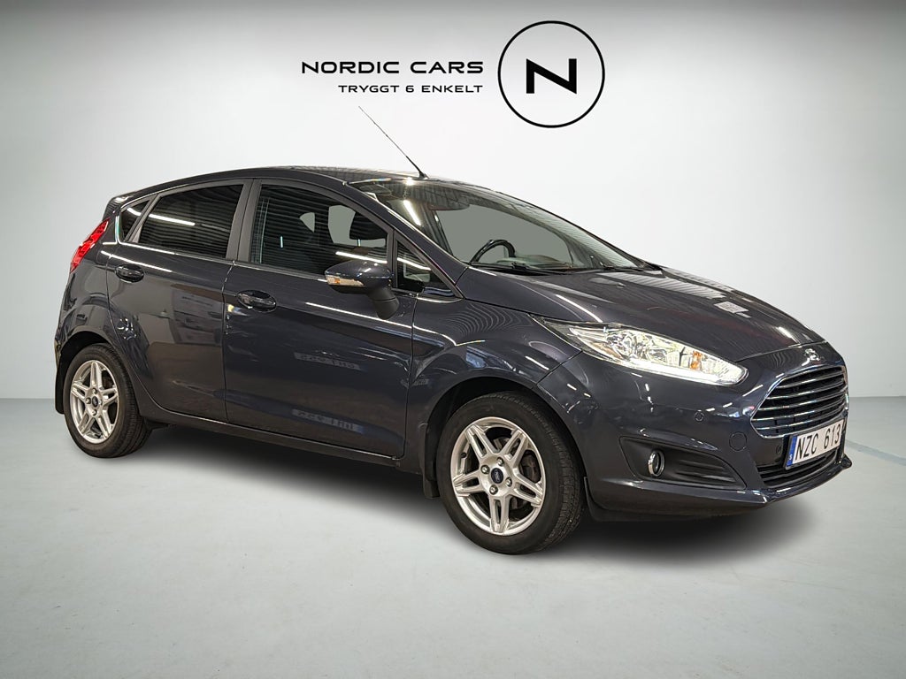 Ford Fiesta 1.6 Ti-VCT Powershift Titanium 105 HK PDC 954 Årskatt