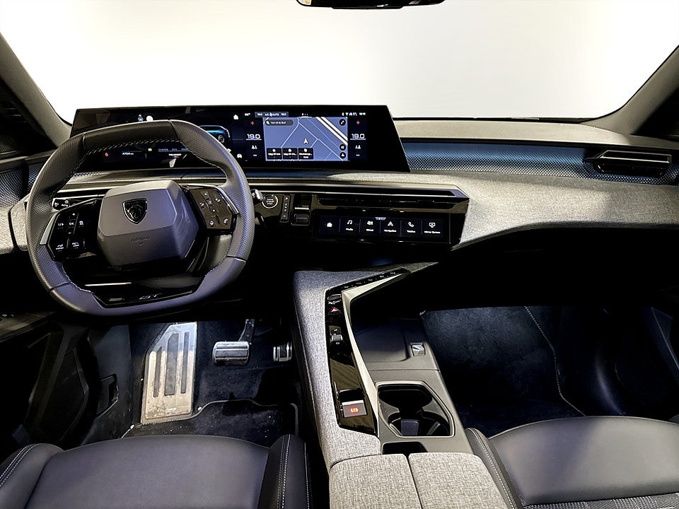 Bild på Peugeot 5008 GT Hybrid 145hk Aut KAMPANJ BRÄNSLE INGÅR