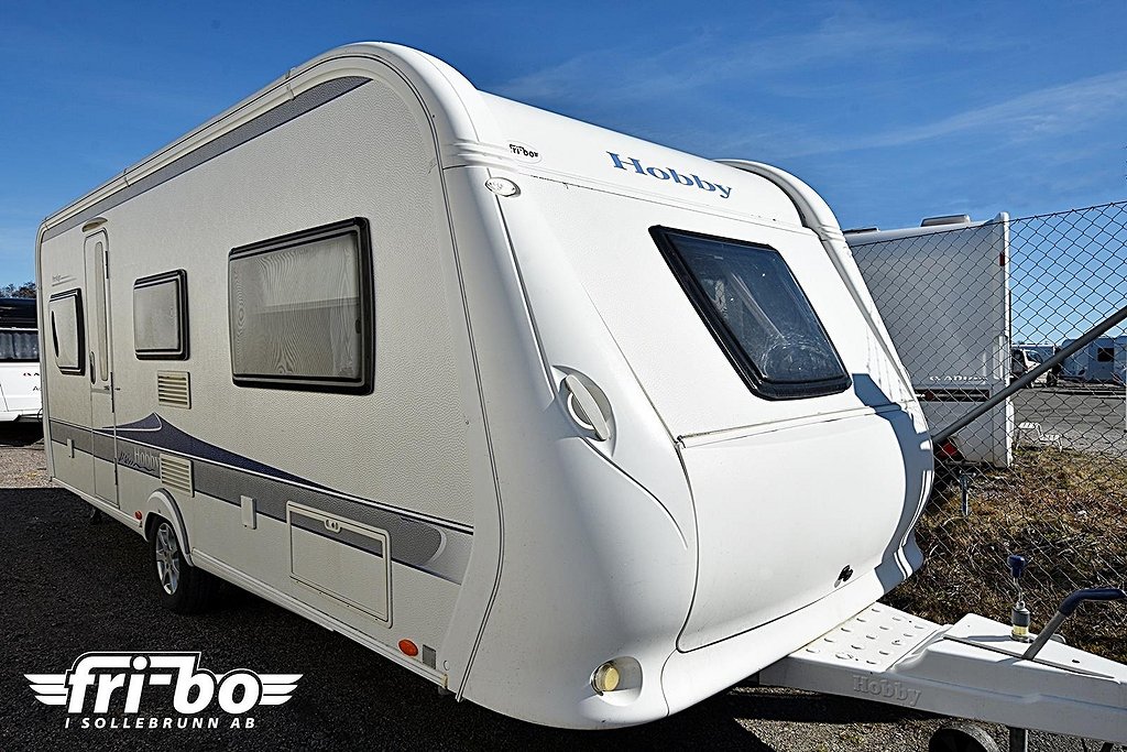 Hobby 560 UL Prestige, Långbäddar