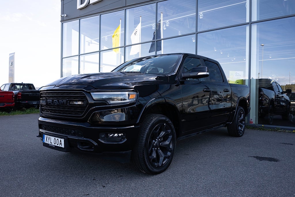RAM 1500 5.7 V8 HEMI Limited Night Edition Nya bromsar Cut-Out
