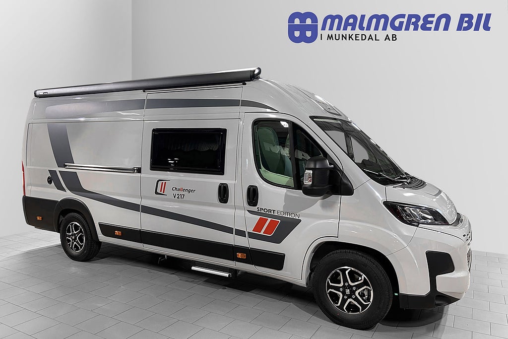 CHALLENGER V217 SPORT AUTOMAT Långbäddar DIESELVÄRMARE 