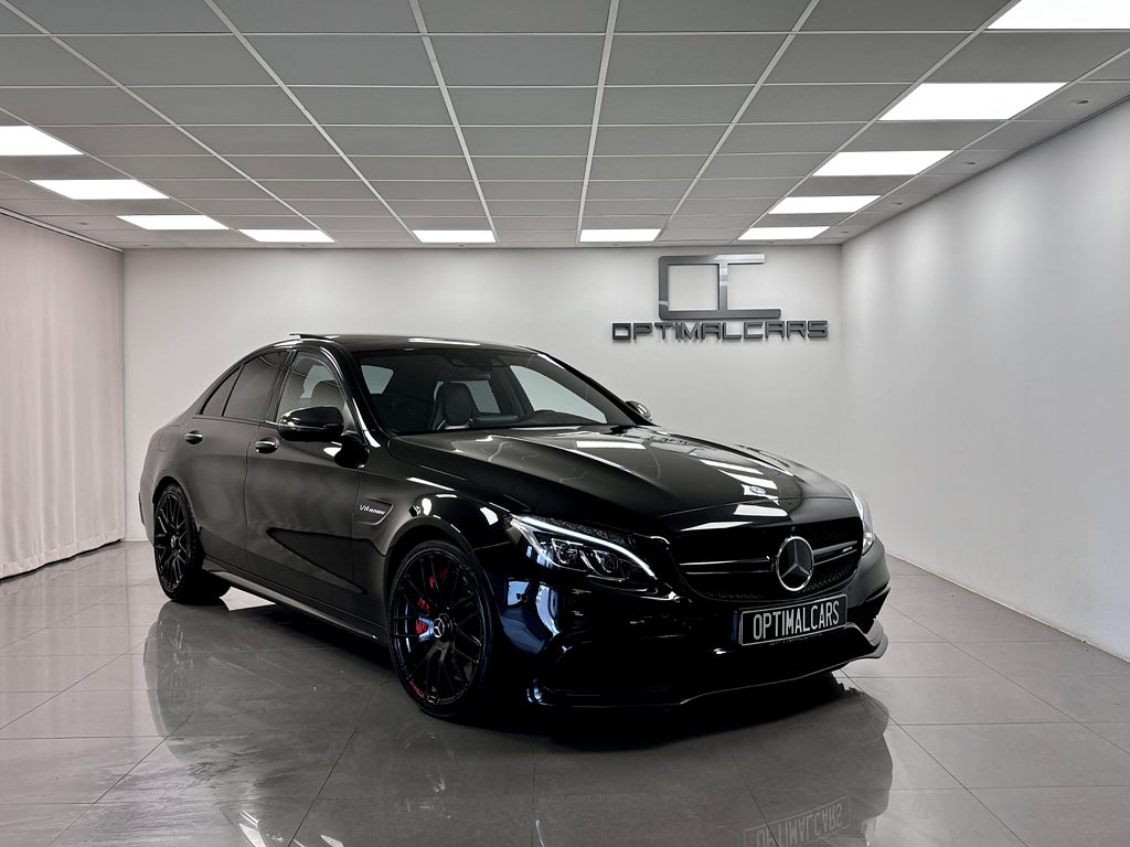 Mercedes-Benz C 63 S AMG Sedan Pano Burmester Designo Fullut
