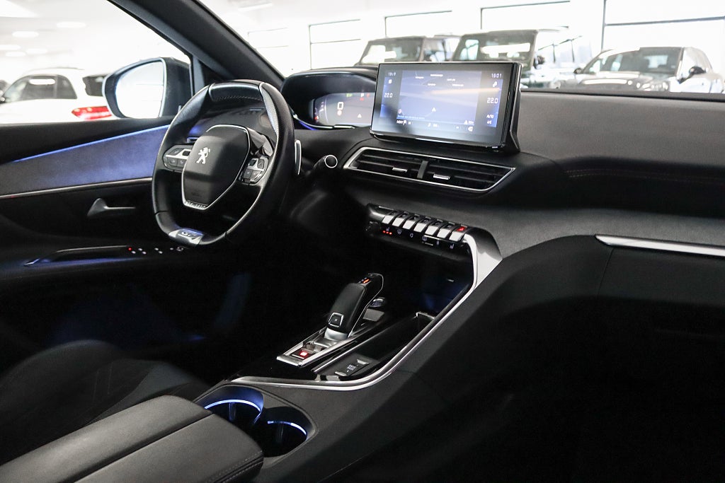 Peugeot 3008 1.5 BlueHDi 130 EAT GT-Paket Navi CarPlay